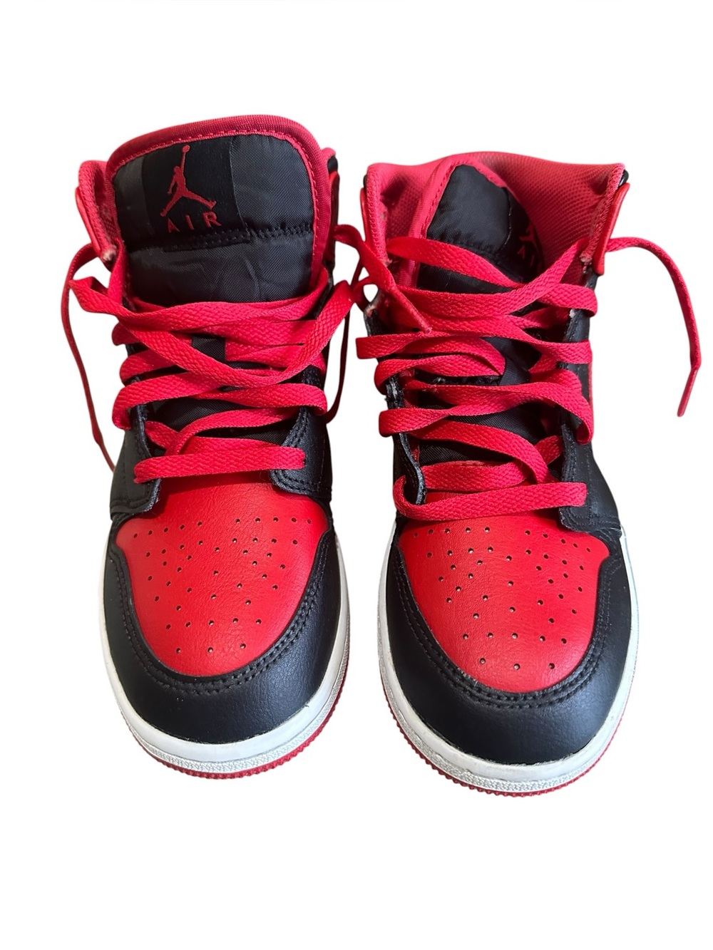 Nike  Boys Air Jordan 1 Mid Alternate Bred sneakers Size 5.5
